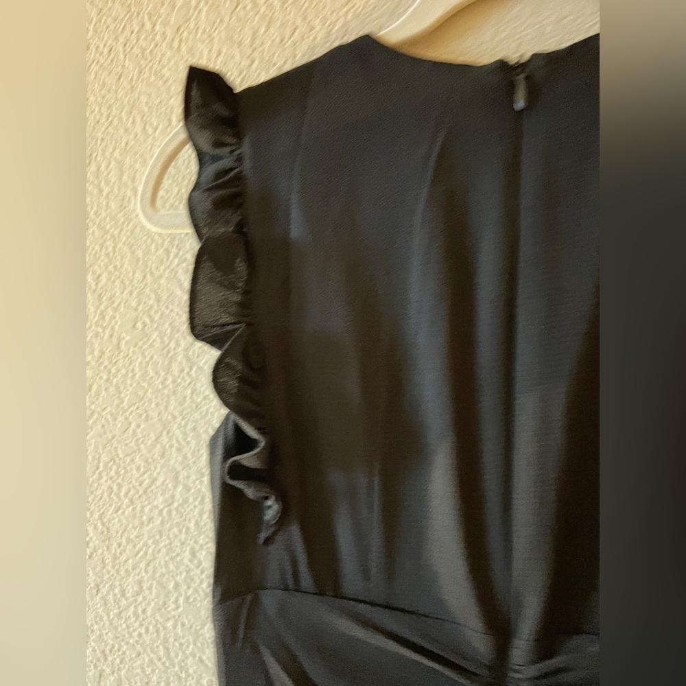 Maggy London Sleeveless Ruffled-Shoulders Midi Black Dress Size 2 - Picture 12 of 13